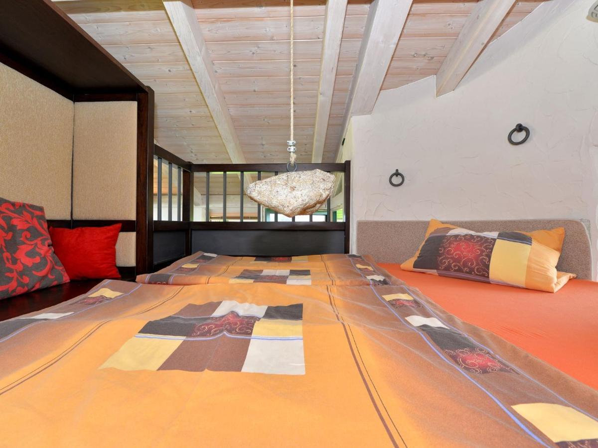 Holiday Home With Whirlpool And Sauna In 비에탁 외부 사진